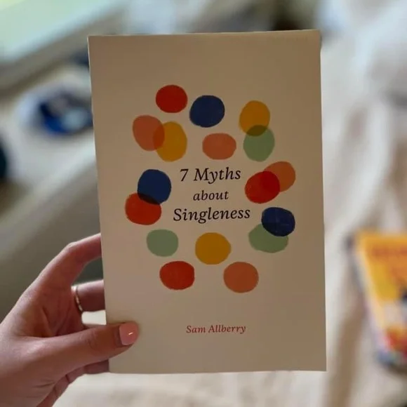 Book - Picture 1 of 1